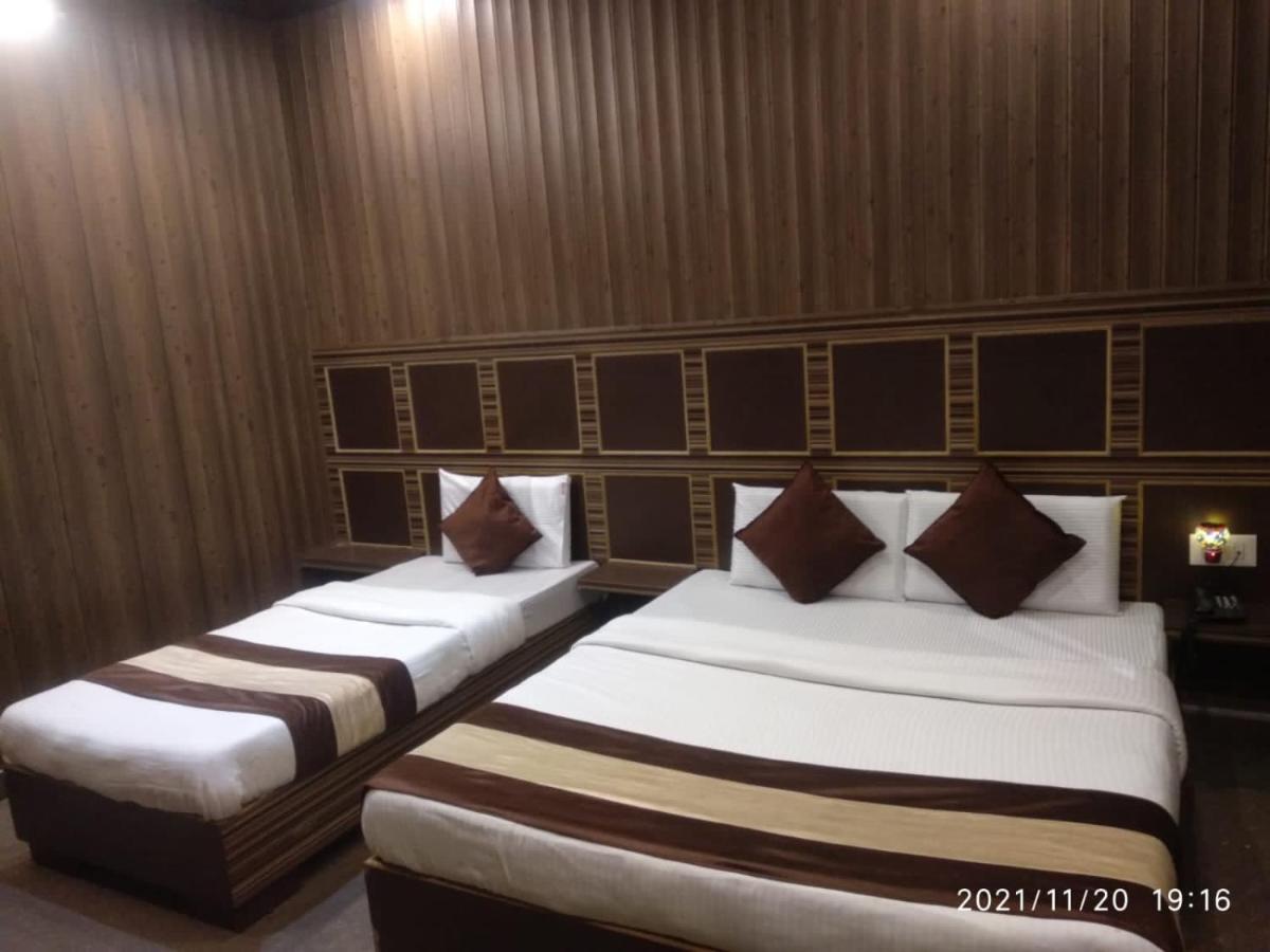 Grg Pardesi Hotel Haridwār Extérieur photo