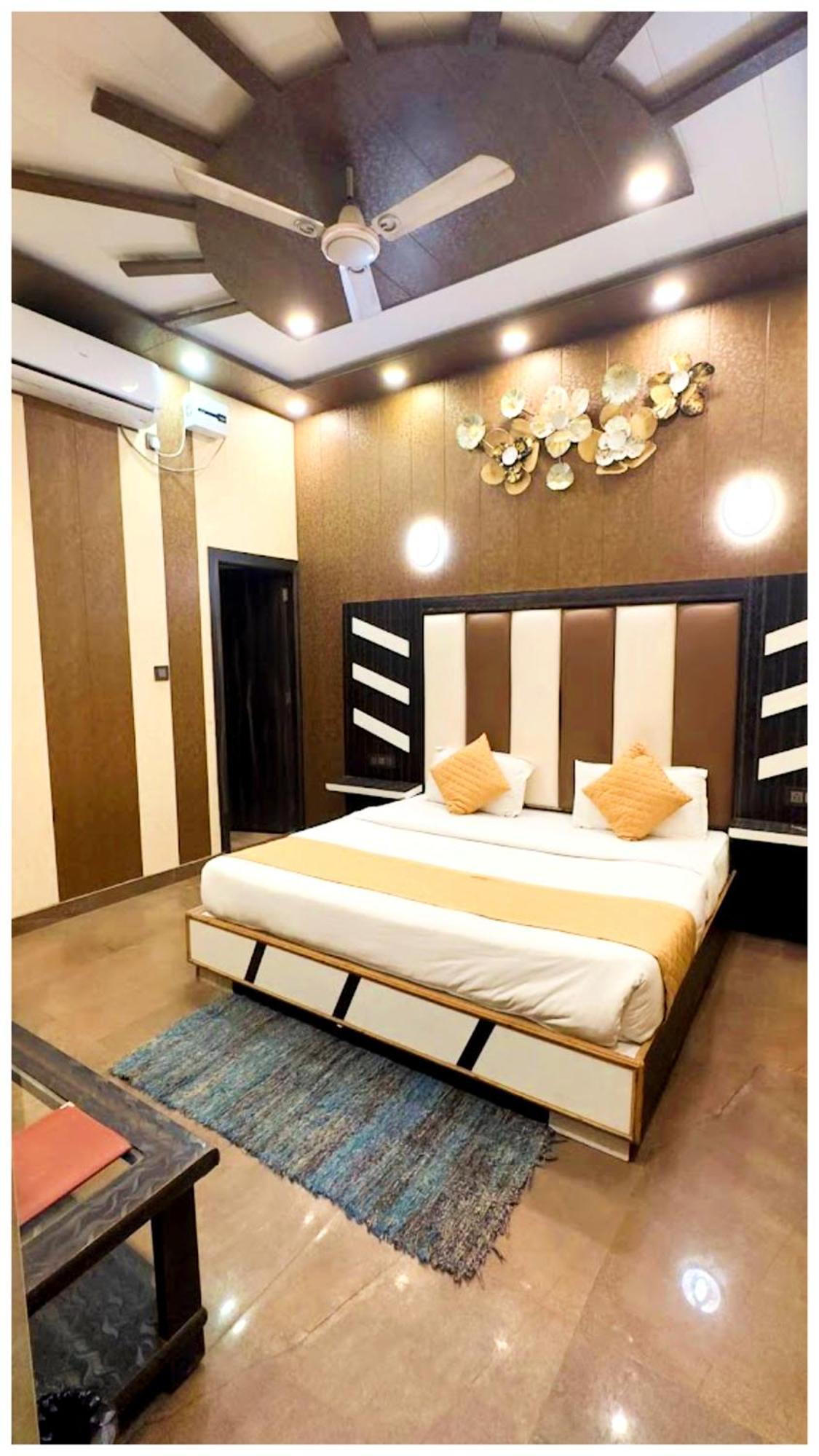 Grg Pardesi Hotel Haridwār Extérieur photo