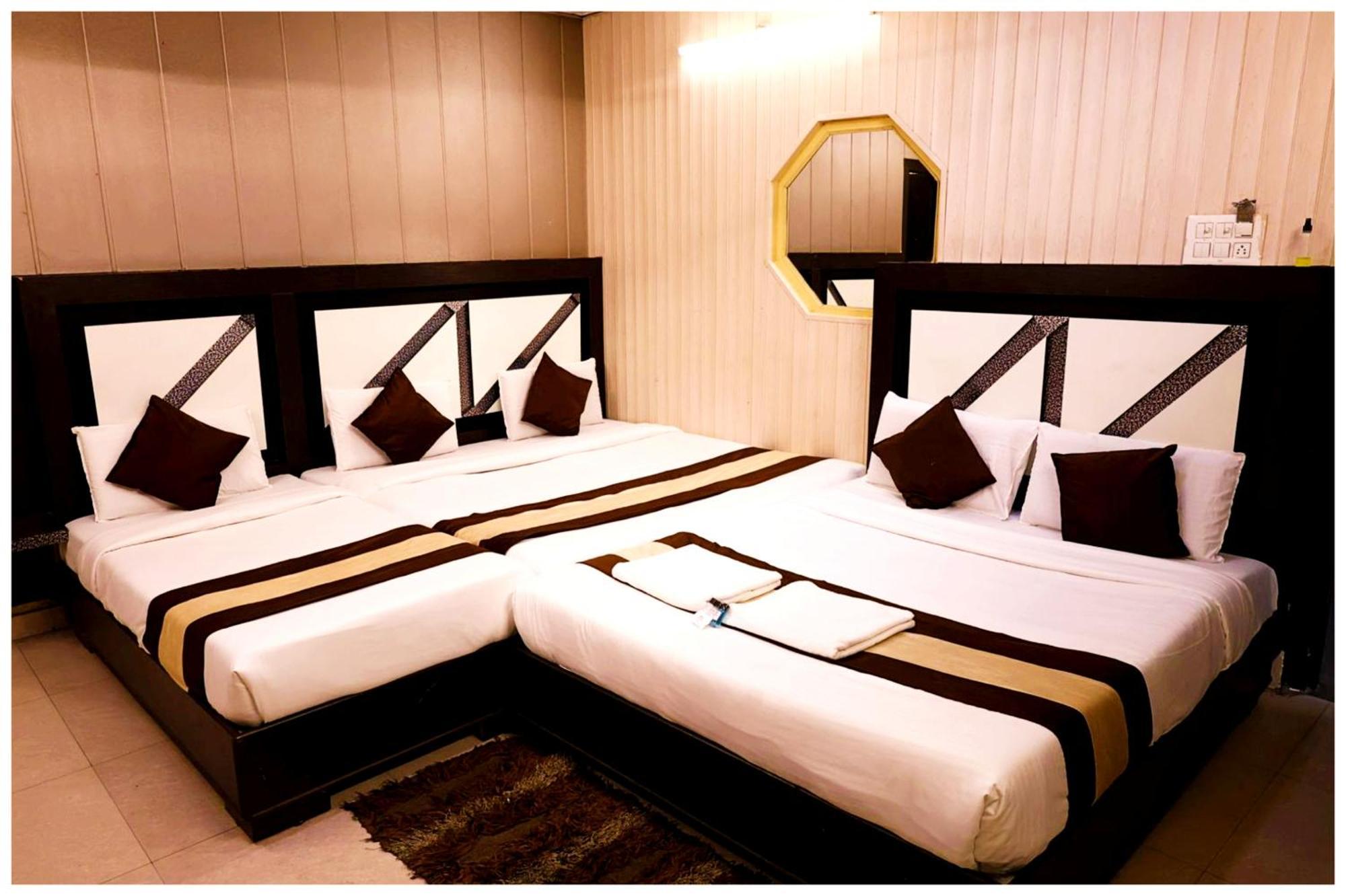Grg Pardesi Hotel Haridwār Extérieur photo