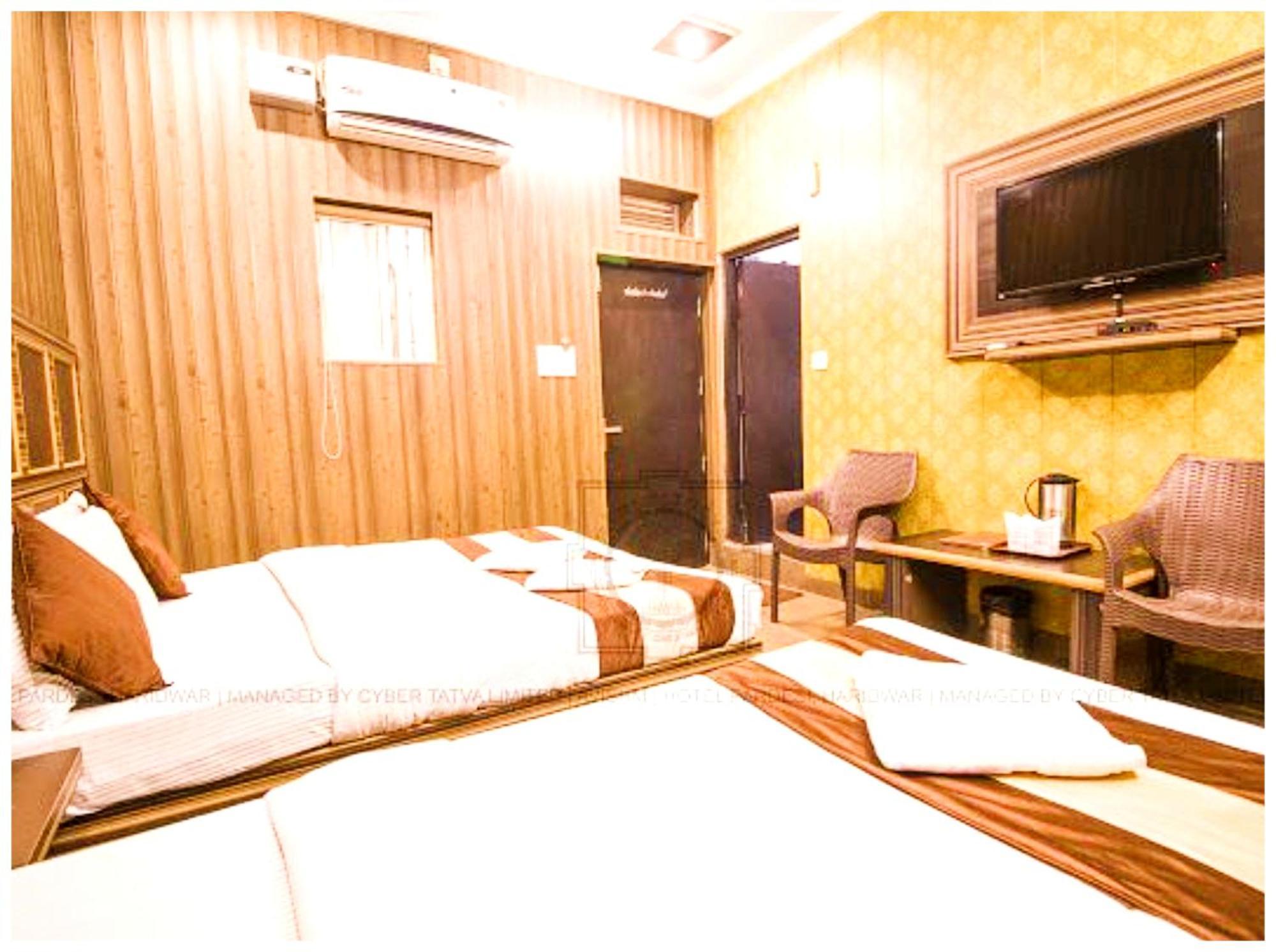 Grg Pardesi Hotel Haridwār Extérieur photo