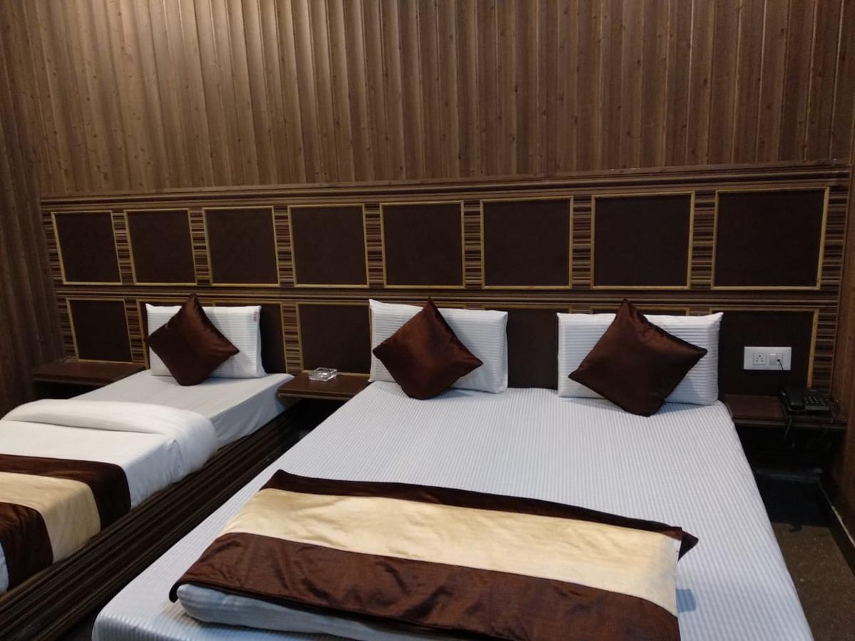 Grg Pardesi Hotel Haridwār Extérieur photo