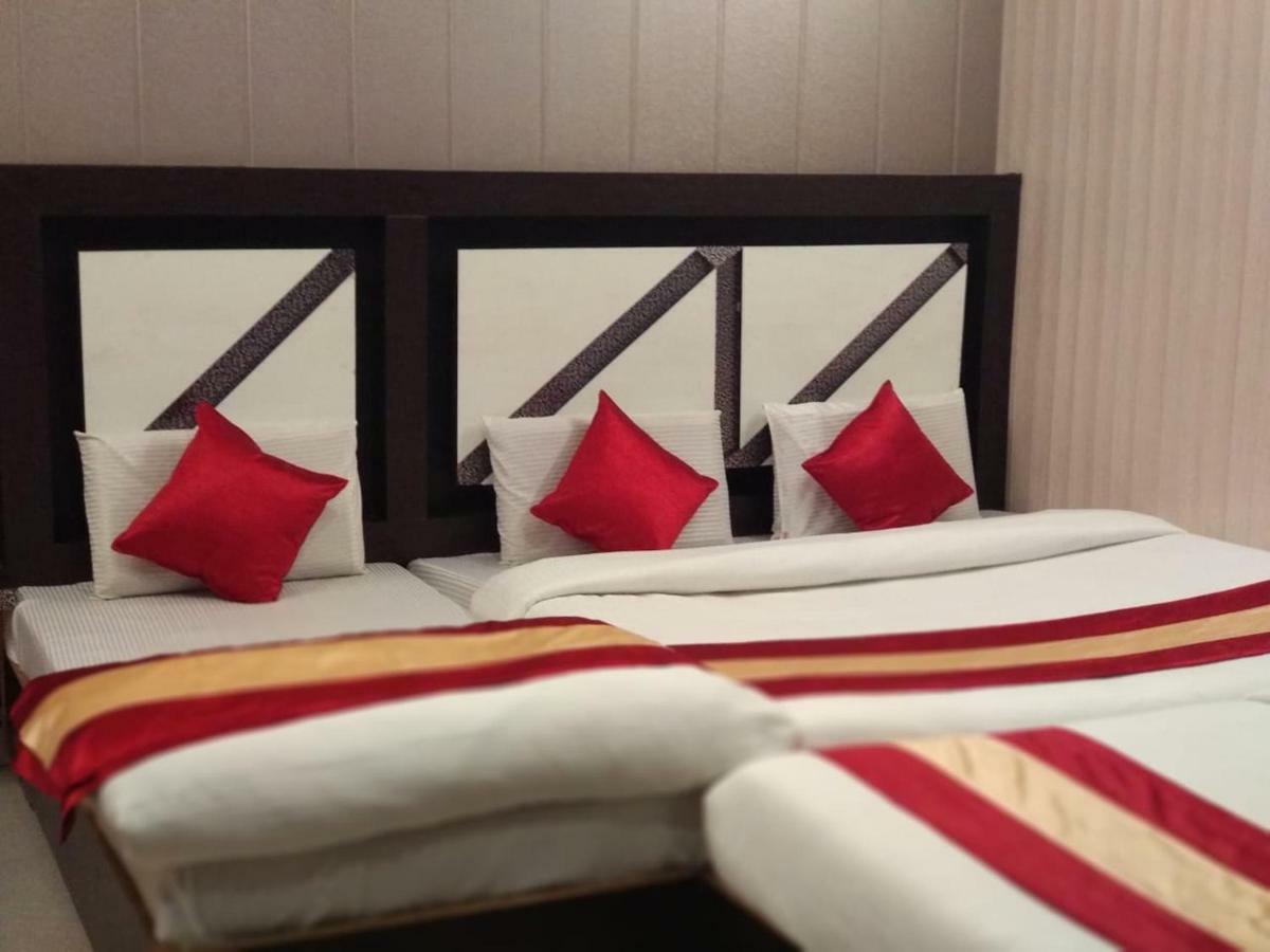 Grg Pardesi Hotel Haridwār Extérieur photo